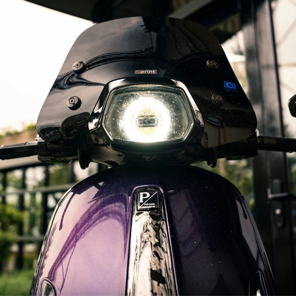 Faro ojo de ángel LED interior para Piaggio Zip